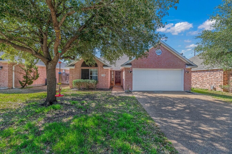 3206 Neuburg Ct, College Station, TX 77845 - photo 1