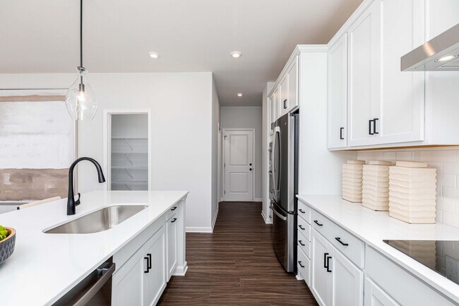 401 Newland SE, Acworth, GA 30102 - photo 6