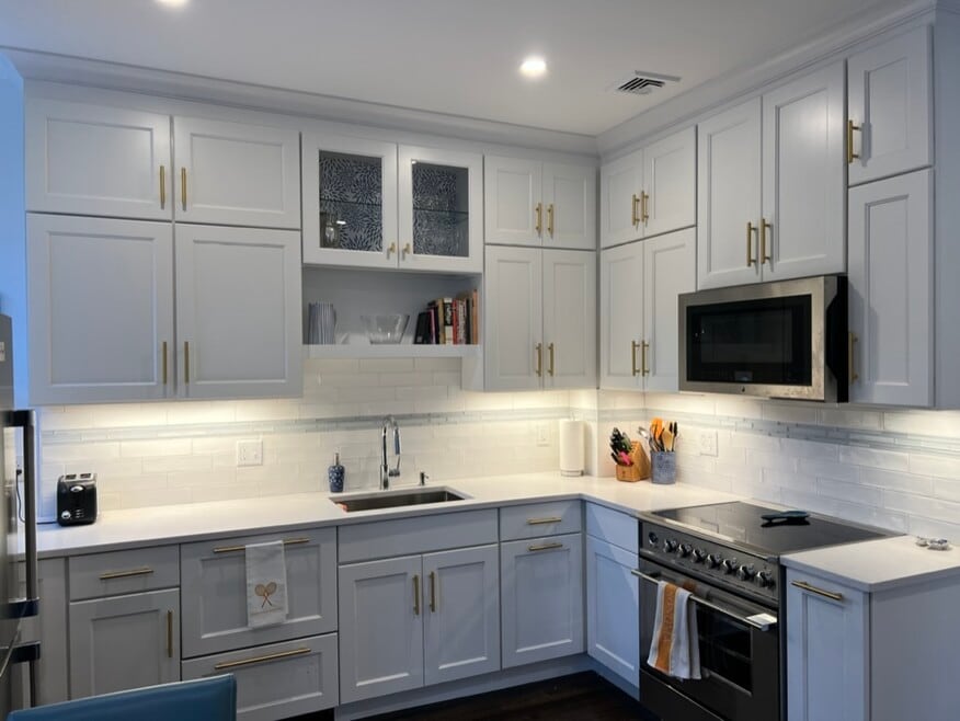 82 Chestnut St unit 23, Boston, MA 02108 - photo 1