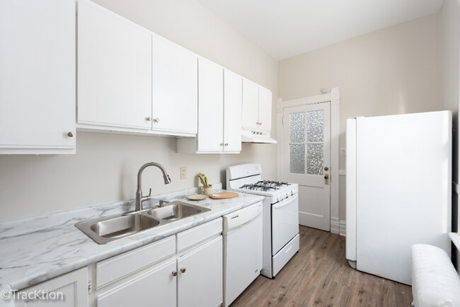 6733 31st St, Berwyn, IL 60402 - photo 6