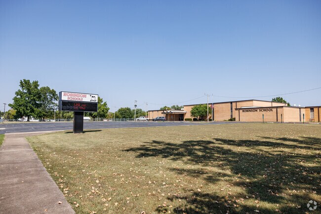 Students at Robinson School go on to attend Aurora Junior High School.