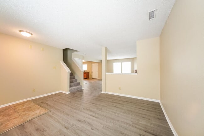 9033 Southernwood Way, Indianapolis, IN 46231 - photo 3