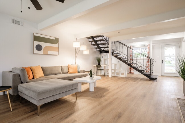 7971 Hanford Way unit 4 - Upstairs large, Sacramento, CA 95823 - photo 2