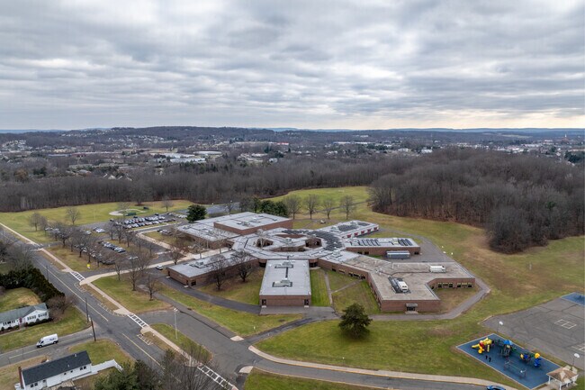John Wallace Middle School, has 48 full time teachers.