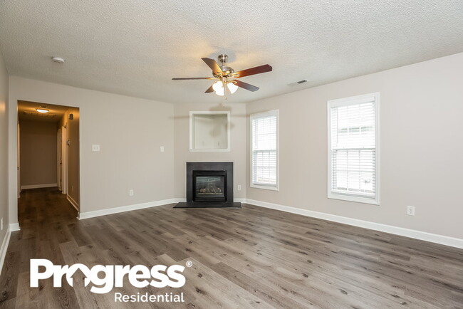 5640 Tealbrook Dr, Raleigh, NC 27610 - photo 5