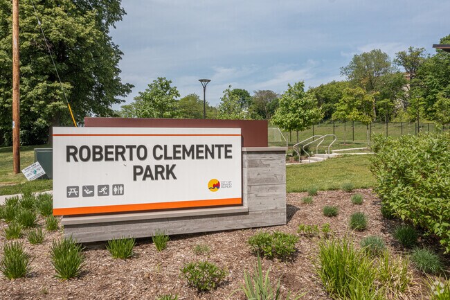 Welcome to Roberto Clemente Park in the Roosevelt Park neighborhood.