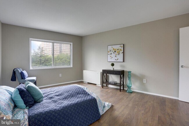 1111 University Blvd W unit 618, Silver Spring, MD 20902 - photo 6