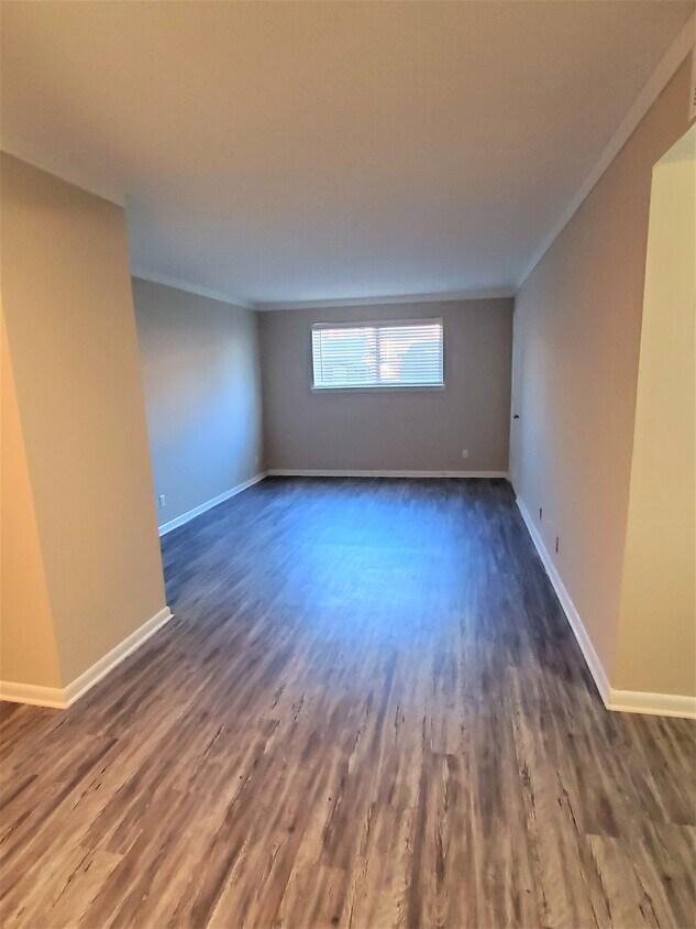 St. Francis Apartments "In the Highlands" 100 St Francis Ct, Louisville, KY