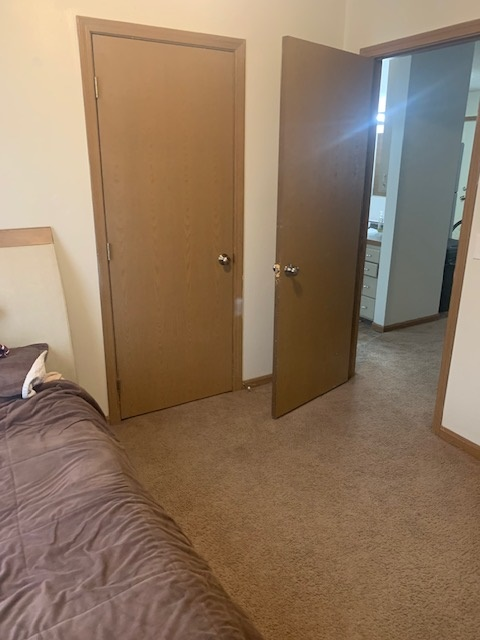 419 10th Ave Unit 2, Coralville, IA 52241