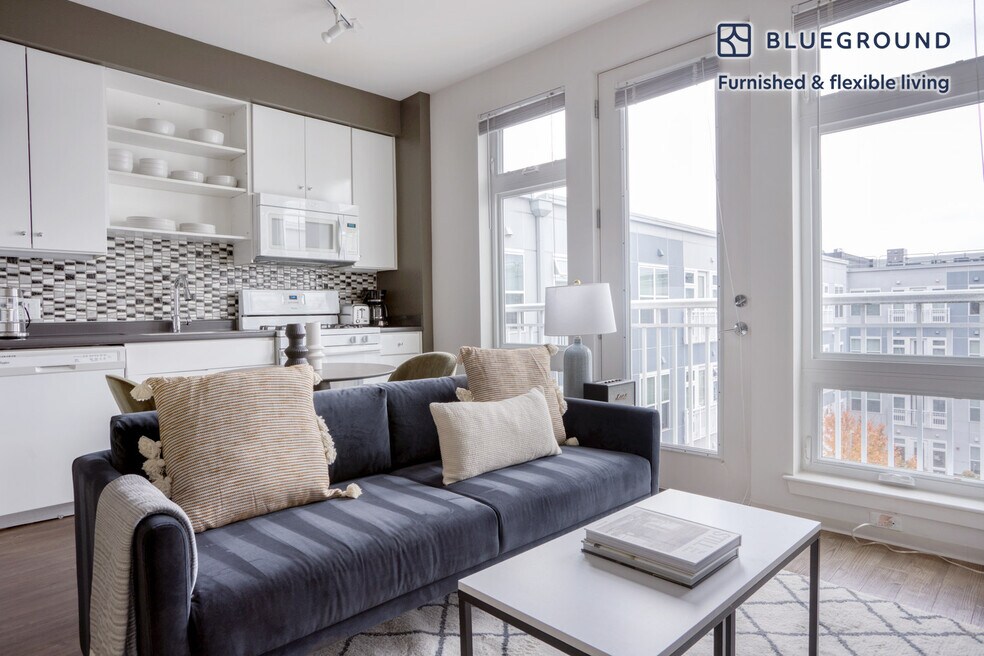 445 Artisan Way unit FL5-ID154A, Somerville, MA 02145 - photo 1