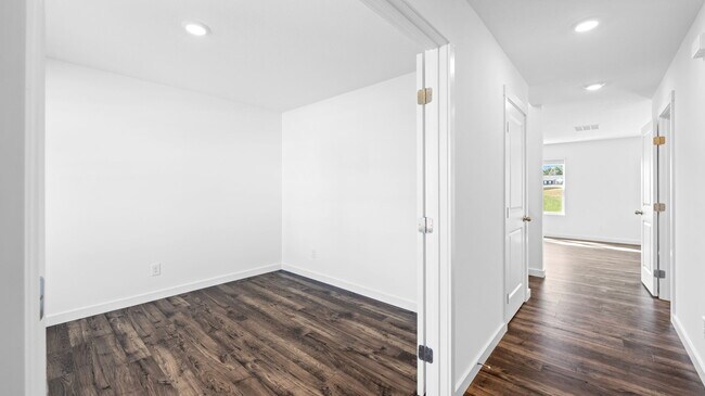 8015 Bright Water Dr unit 38642911, Hamilton County, TN 37363 - photo 4