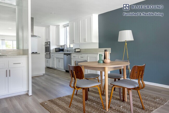 170 N Crescent Dr unit FL3-ID1131, Beverly Hills, CA 90210 - photo 4