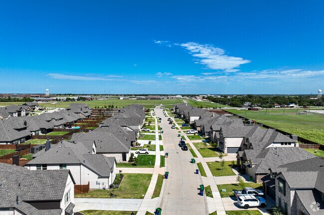 Sidewalks link residences throughout Ponder's subdivisions.