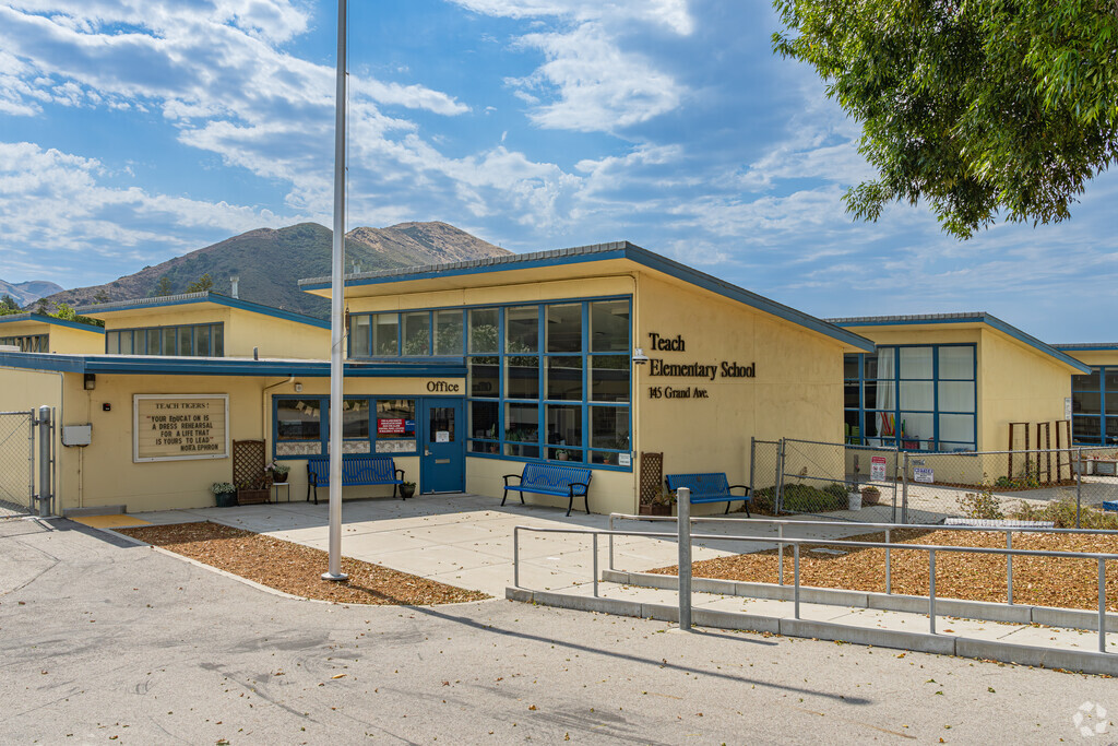 Teach Elementary School provides a great education to help San Luis Obispo students succeed.