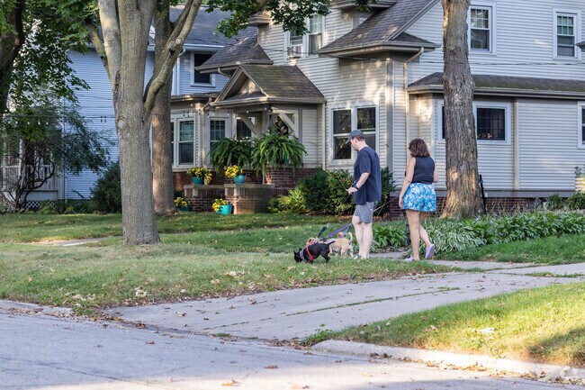 Residents in Astor enjoy the quiet, shaded sidewalks throughout the neighborhood.