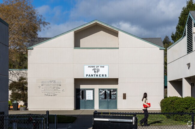 John B. Riebli Elementary School offers a comprehensive range of academic programs.