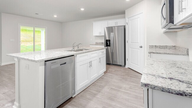 121 Greenbrier Way, Stoneville, NC 27048 - photo 3