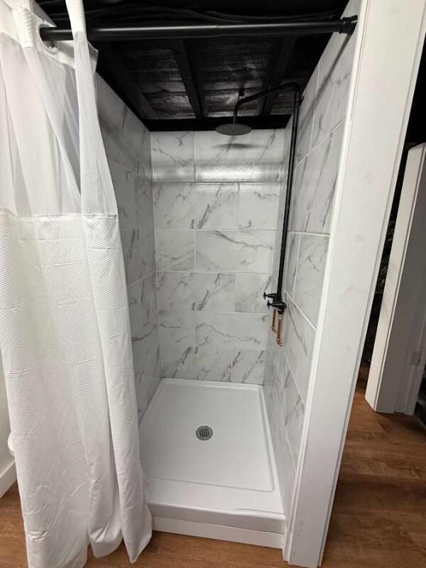 82 W Broadway unit Room A, Derry, NH 03038 - photo 6