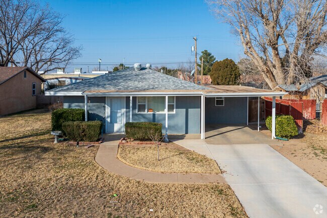 Ranch-style houses built from the 1940s to 1980s have sold for between $30,000 to $580,000, with the north side of the city being more expensive than the south