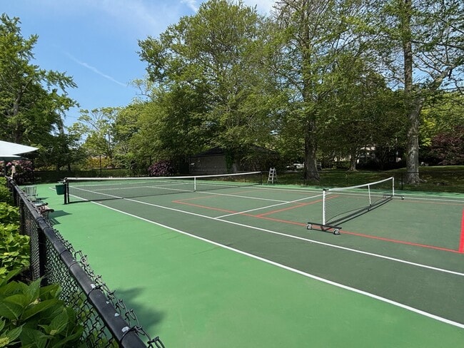 33 Ward St, Middletown, RI 02842 - photo 2