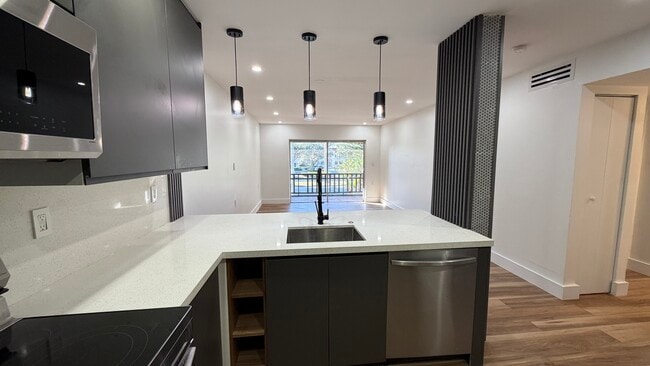 11217 SW 88th St unit C202, Miami, FL 33176 - photo 4