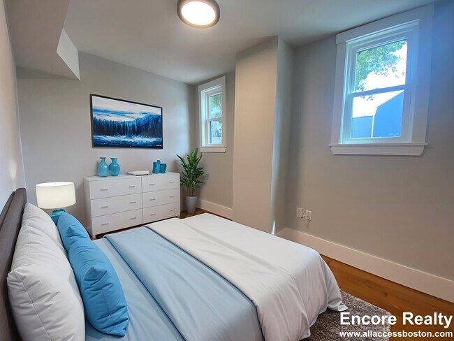 118 Marginal St unit 7, Boston, MA 02128 - photo 6