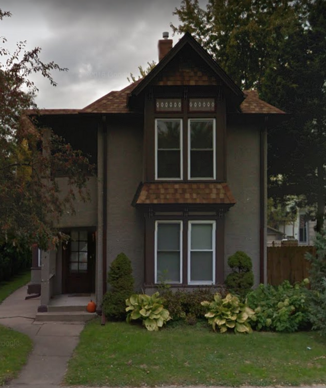 722 Monroe St NE Unit 2, Minneapolis, MN 55413