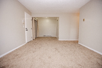 6730 Hill Ave Unit 205, Toledo, OH 43615