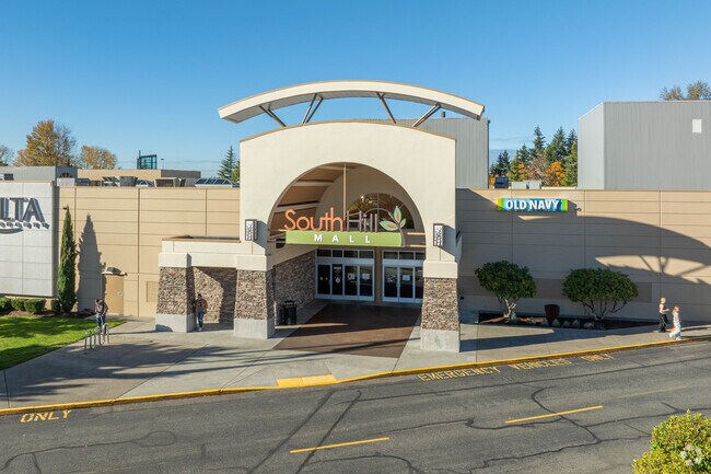 Head to South Hill Mall in Puyallup to take care of your shopping needs.