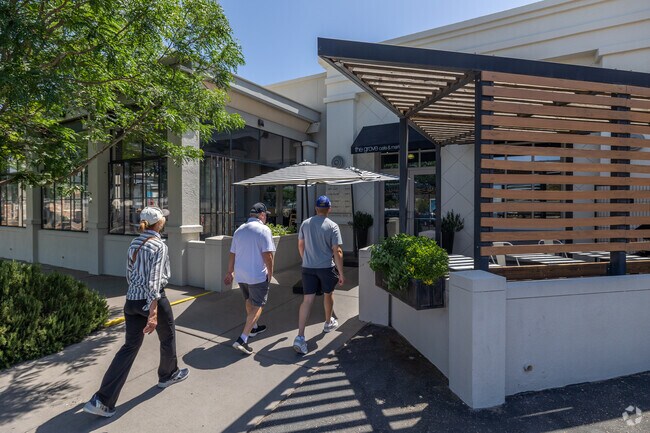 Diners head to local favorite Grove Café in Broadway Central Corridor.