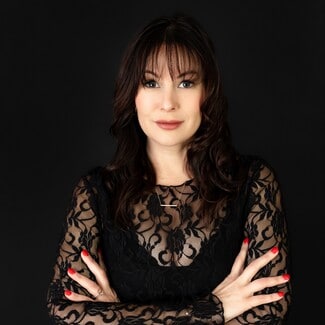 Tricia Hoffman