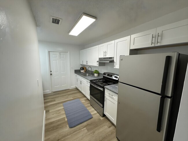 Stacy Townhomes - 5280 Stacy St West Palm Beach, FL 33417, West Palm Beach, FL 33417 - photo 6