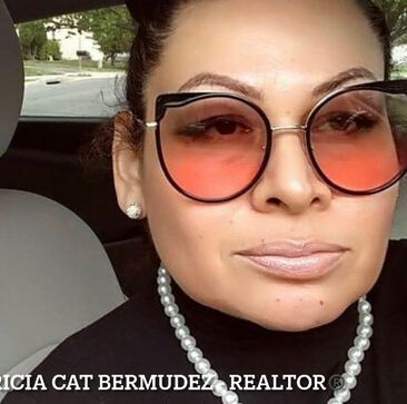 cat Bermudez