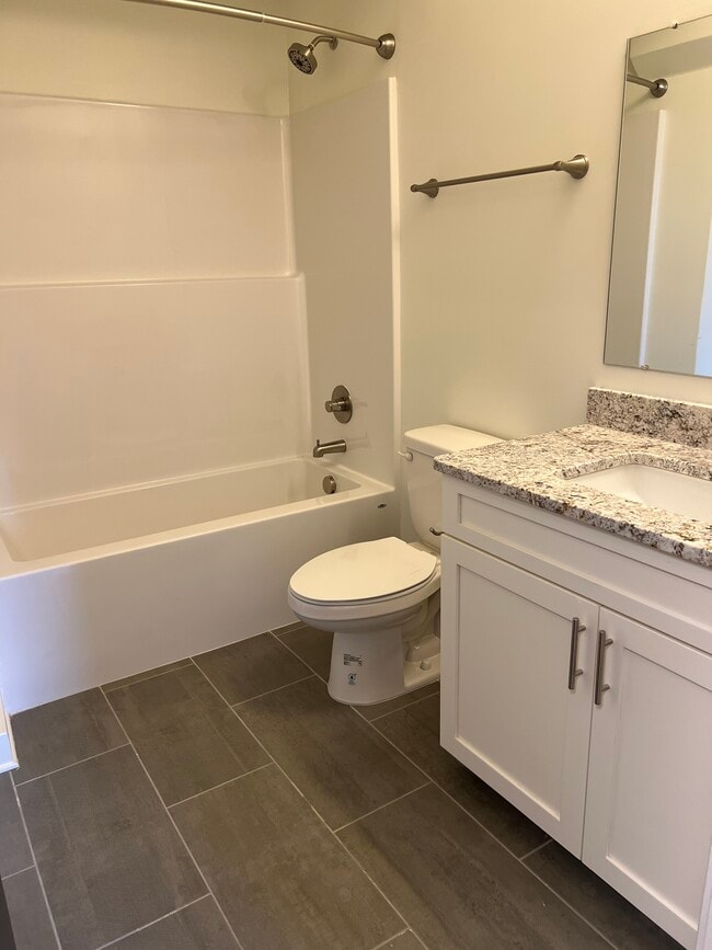 Pulaski Lofts, Pulaski, VA 24301 - photo 5