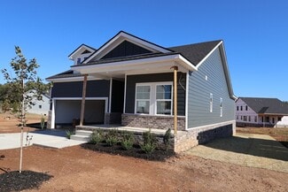 2943 Sharpstone Dr, Columbia, TN 38401