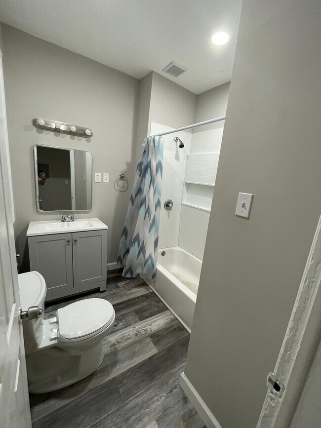 329 Elizabeth Ave unit 3, Newark, NJ 07112 - photo 6