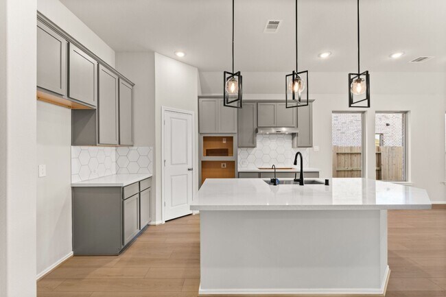 13714 Tranquila Vista Dr, Cypress, TX 77433 - photo 5