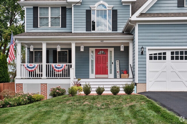 Historic Purcellville homes offer standout curb appeal in the neighborhood.