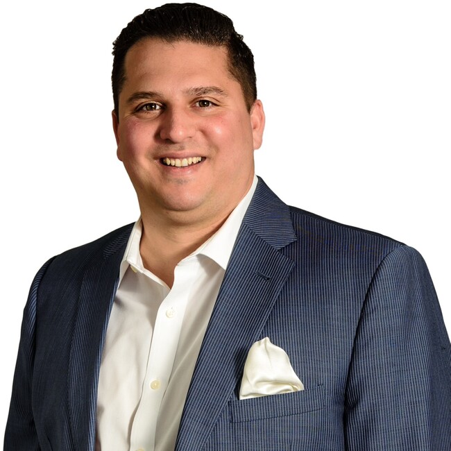 Agent Photo