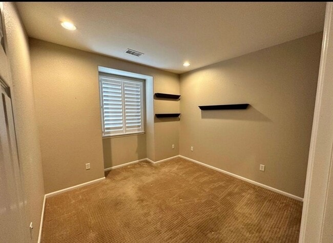 10585 Parkington Ln, Highlands Ranch, CO 80126 - photo 7