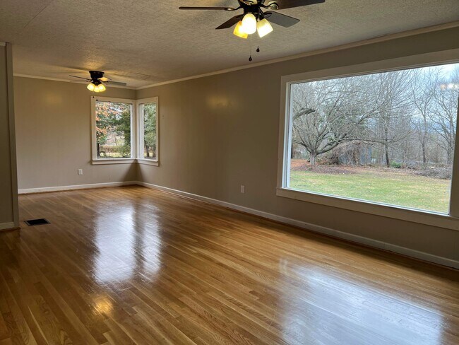 310 Carbon City Rd, Morganton, NC 28655 - photo 6