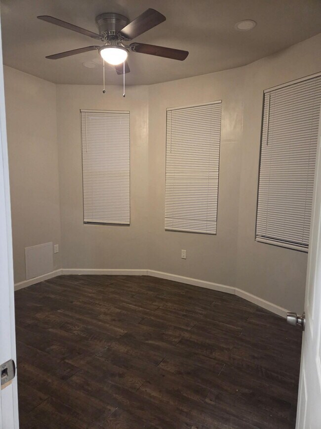 440 E Cheltenham Ave unit 1, Philadelphia, PA 19120 - photo 3