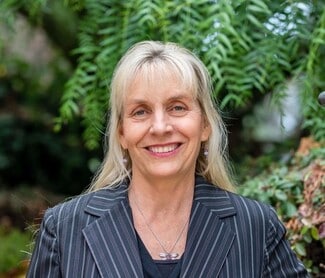 leslie johnson