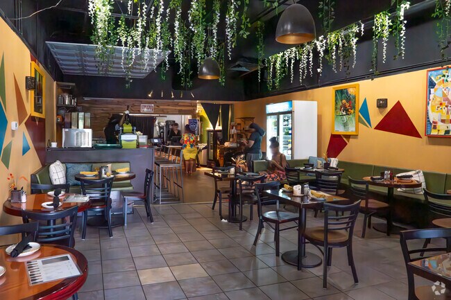 Life Bistro in Sylvan Hills provides health-conscious eating options that are vegan.