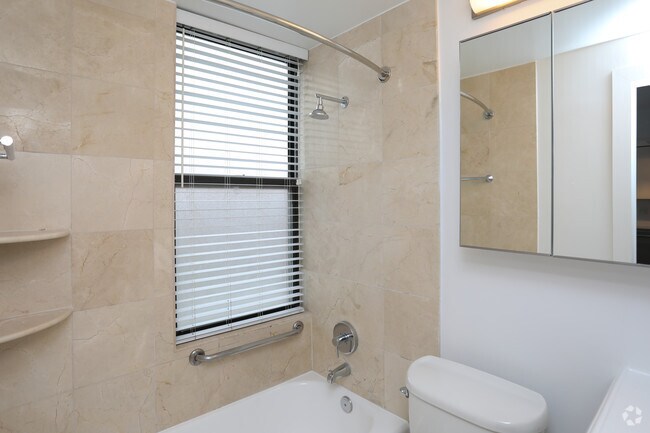 The Bond, Washington, DC 20036 - photo 5