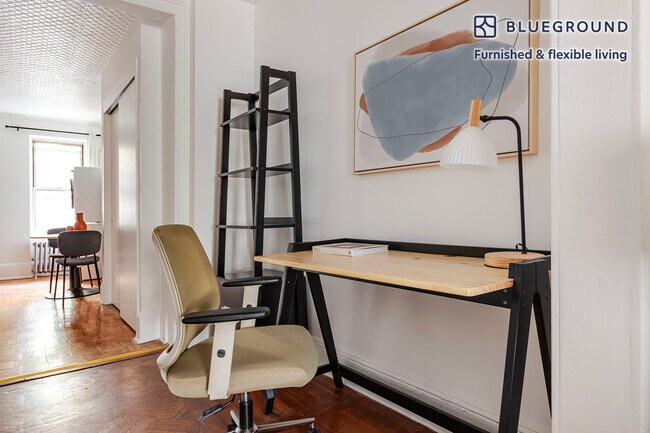 327 E 10th St unit FL2-ID2161, New York, NY 10009 - photo 3