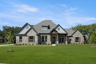 3012 Valley View Dr, Joshua, TX 76058