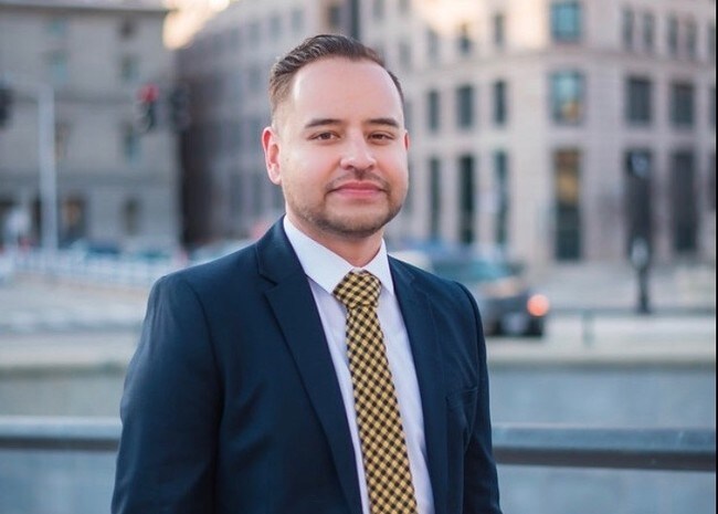 Agent Photo