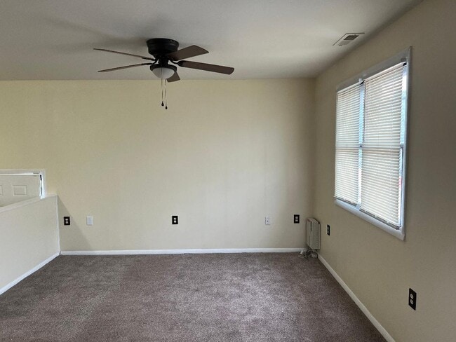 Newly remodeled Living room /internet and Cable