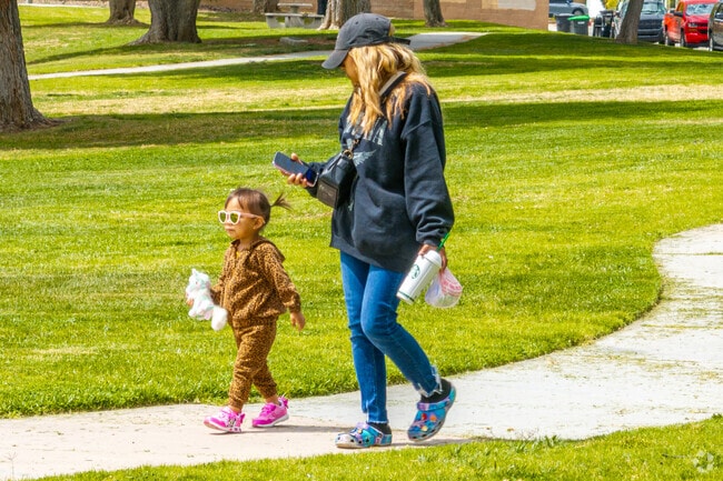 There are many amazing local parks to get out and enjoy the outdoors near Sierra Dawn Estates.